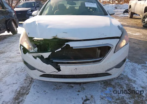 2016 Hyundai Sonata Se z USA, uszkodzony, nr VIN 5NPE24AFXGH296071